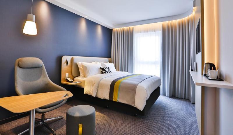 Holiday Inn Express Stuttgart-Waiblingen By Ihg Exterior photo